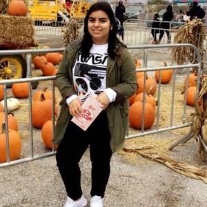 Meet your Posher, Carla